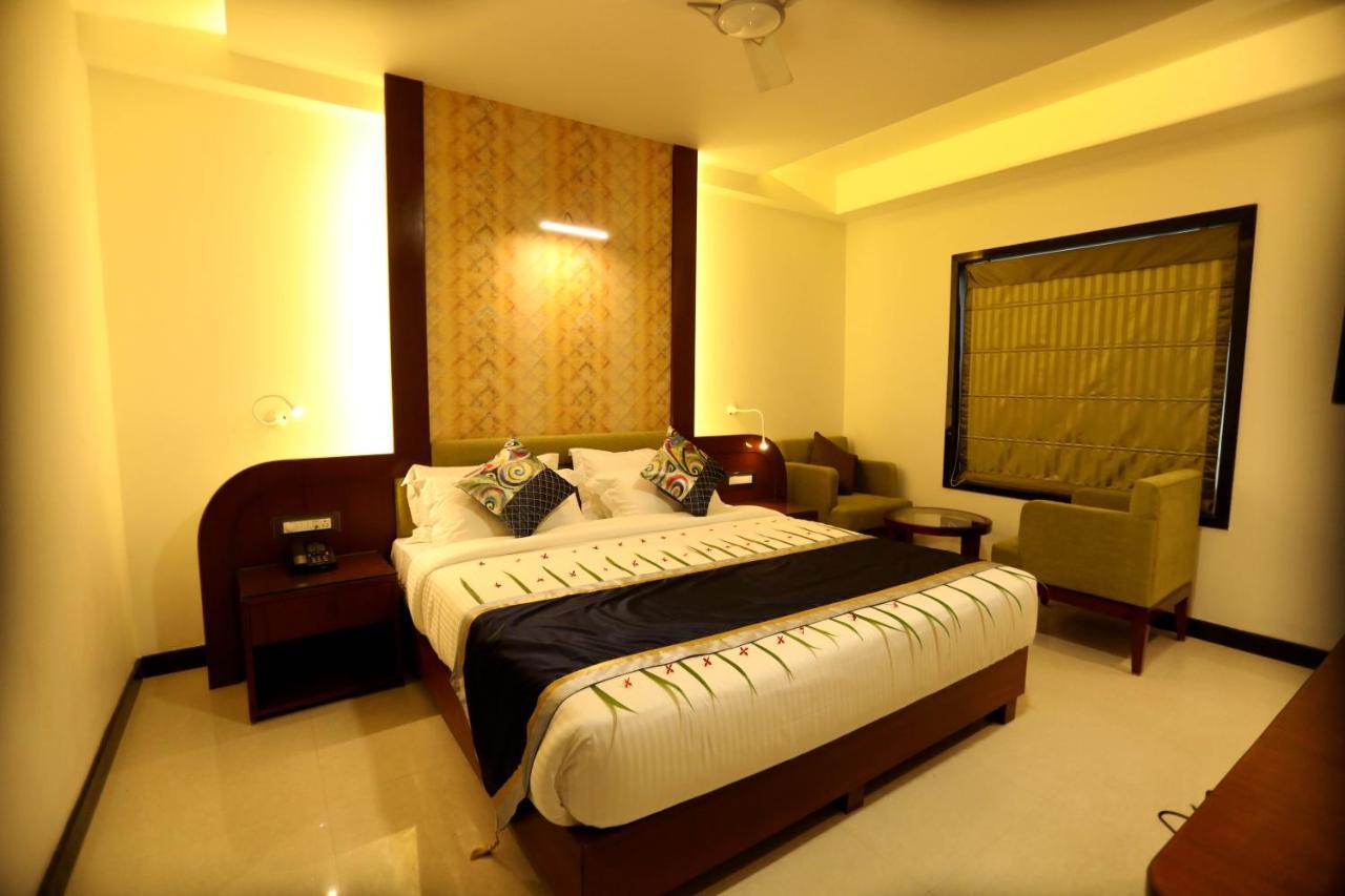 The Pinnacle Inn Sarnath Варанаси Экстерьер фото
